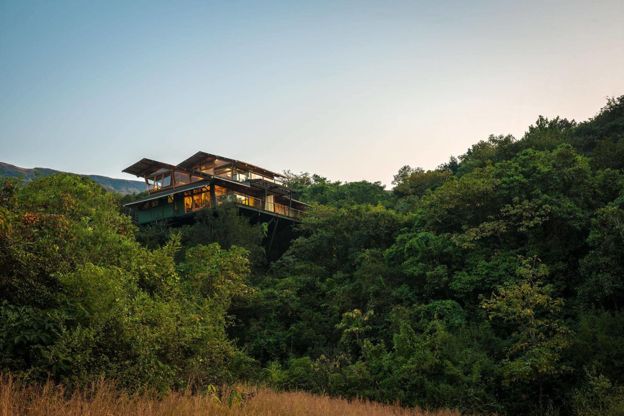 Hotel The Machan Lonavla Exterior foto